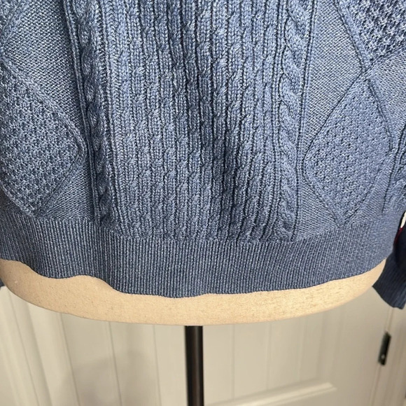 TOMMY JEANS
Women's V-Neck Cable-Knit Sweater Sz XL - Picture 4 of 10
